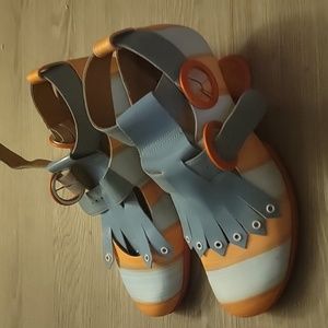 Fluevog Individualist ankle strap heel